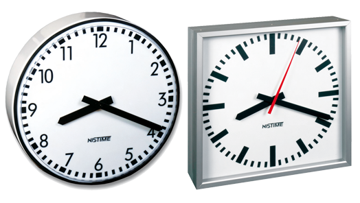 Analogue outdoor clocks